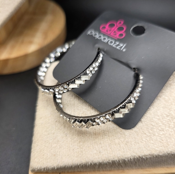 Paparazzi Dazzling Silver and Black Earrings (2350) - Picture 3 of 4
